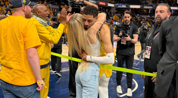 Tyrese Haliburton hugging his girlfriend Jade Jones